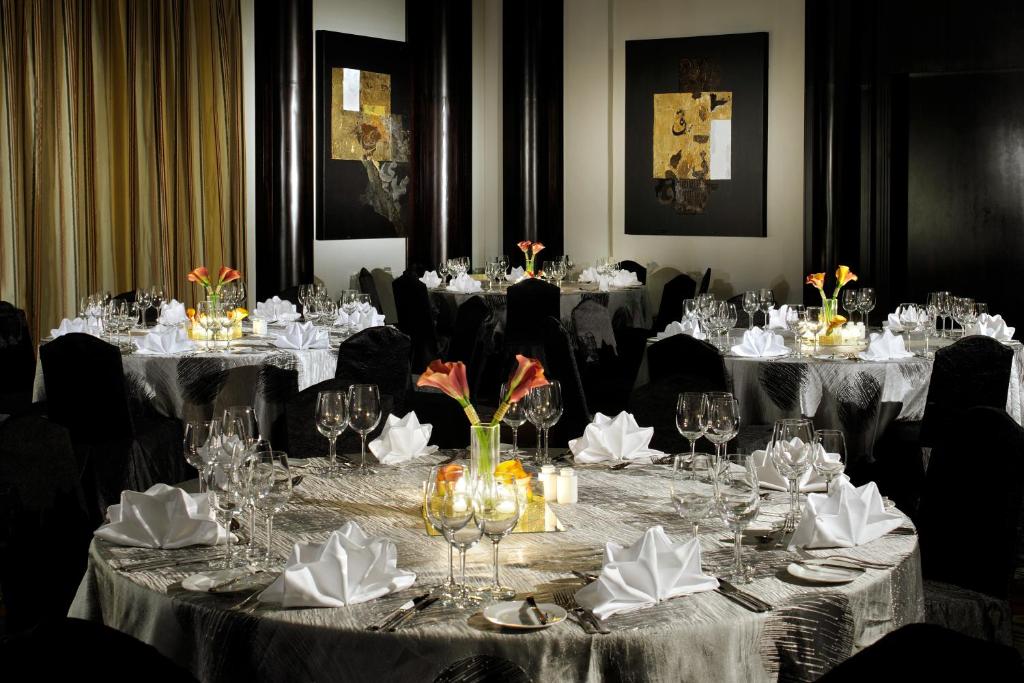 Palace Downtown | Dubai Essentials | All-Inclusive Escape