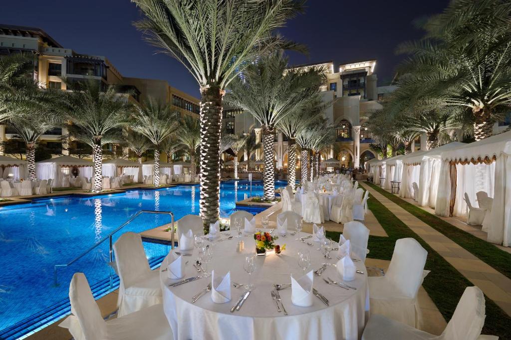 Palace Downtown | Dubai Essentials | All-Inclusive Escape