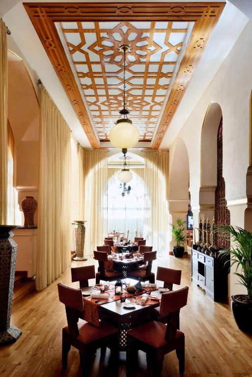 Palace Downtown | Dubai Essentials | All-Inclusive Escape