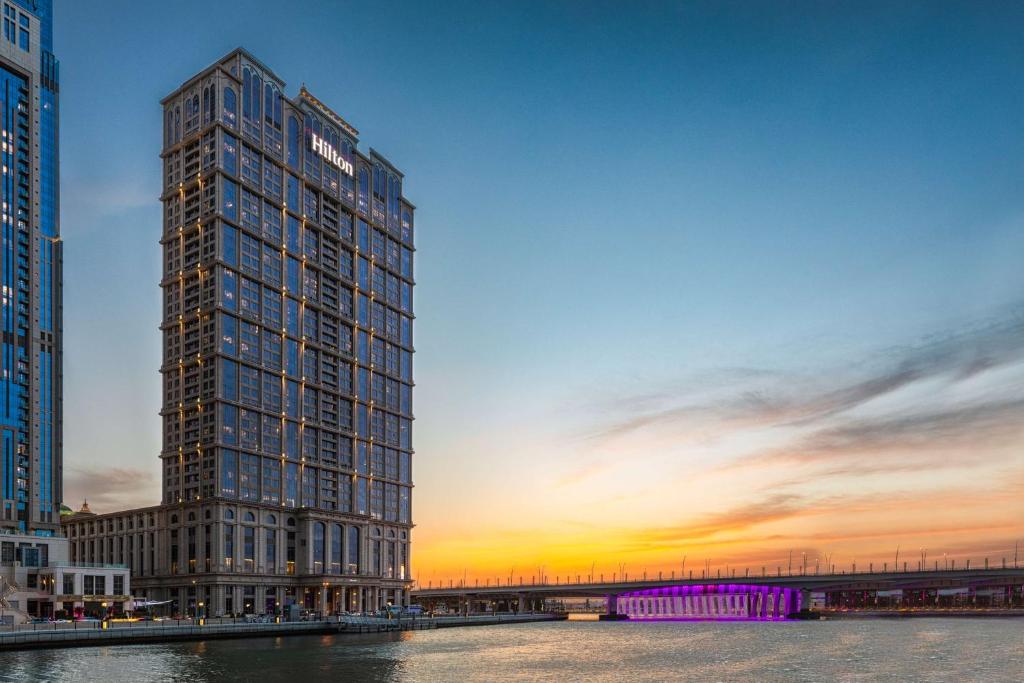 Hilton Metropolitan | Dubai Essentials | All-Inclusive Escape