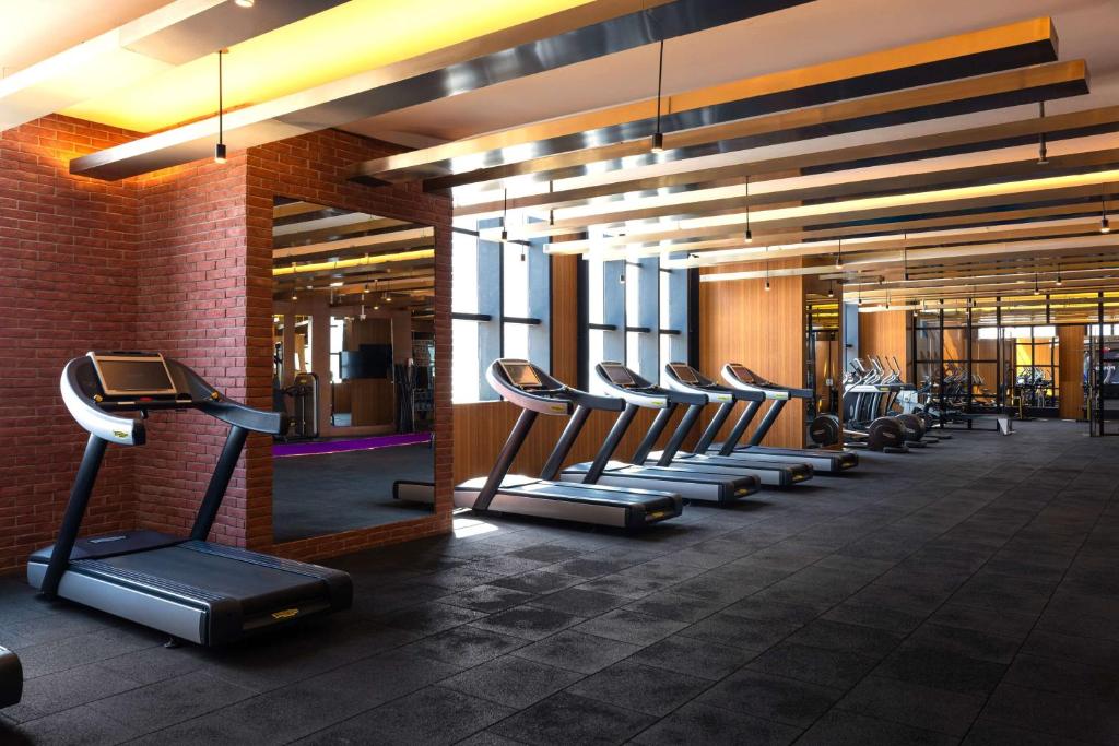 Hilton Metropolitan | Dubai Essentials | All-Inclusive Escape
