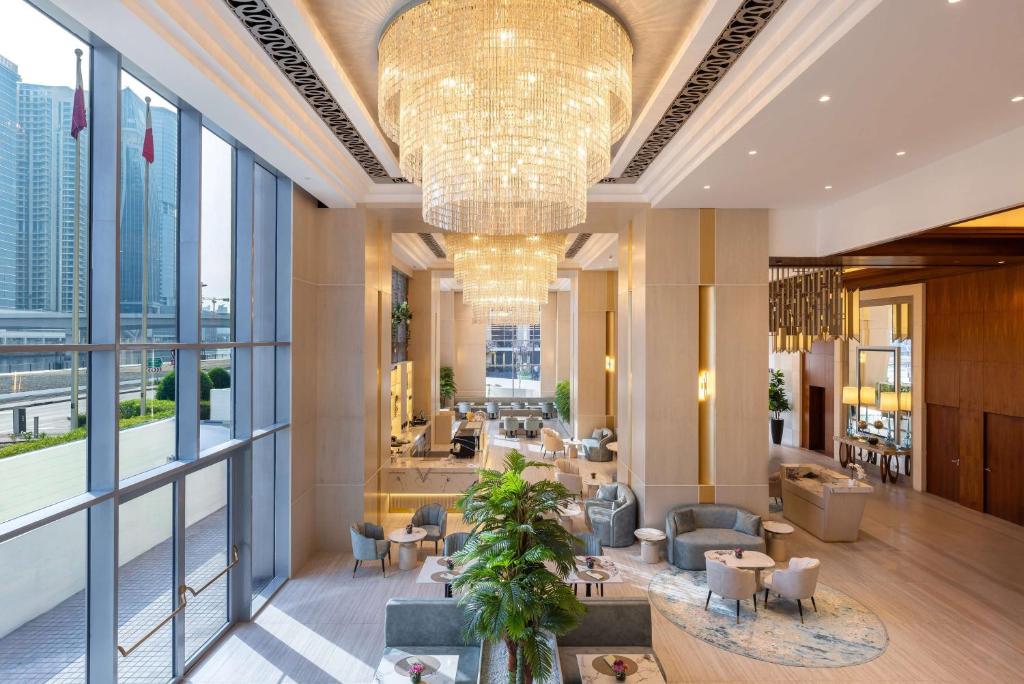 Hilton Metropolitan | Dubai Essentials | All-Inclusive Escape