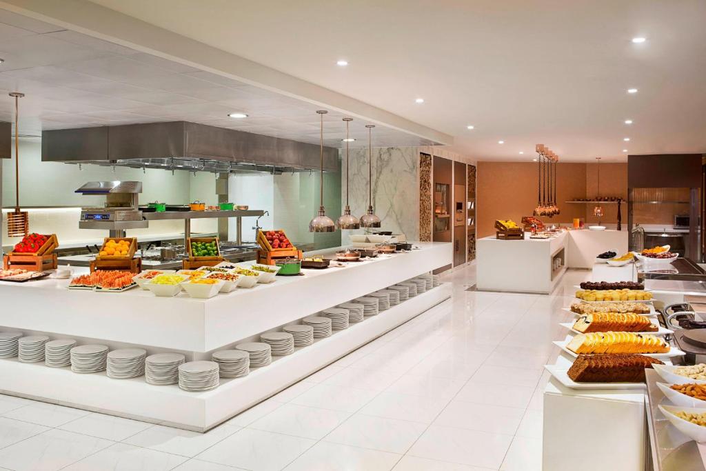 Al Habtoor Grand Resort | Dubai Essentials | All-Inclusive Escape